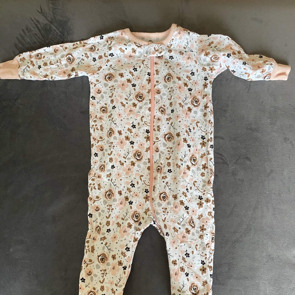 3-6 months baby girl
